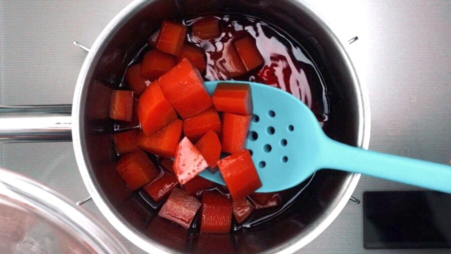 "Ahi Tuna" made from carrots.