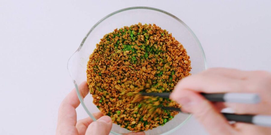 Stir the matcha and nori into the furikake.