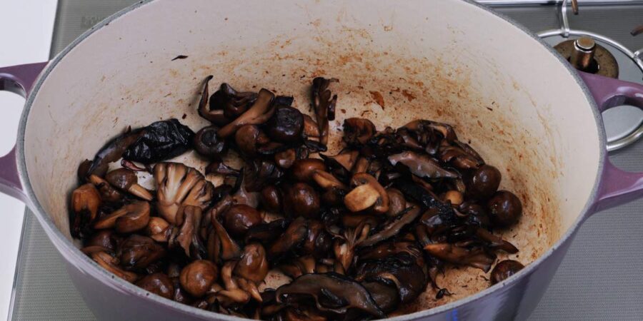 Sauteed mushrooms for vegan Japanese Curry.