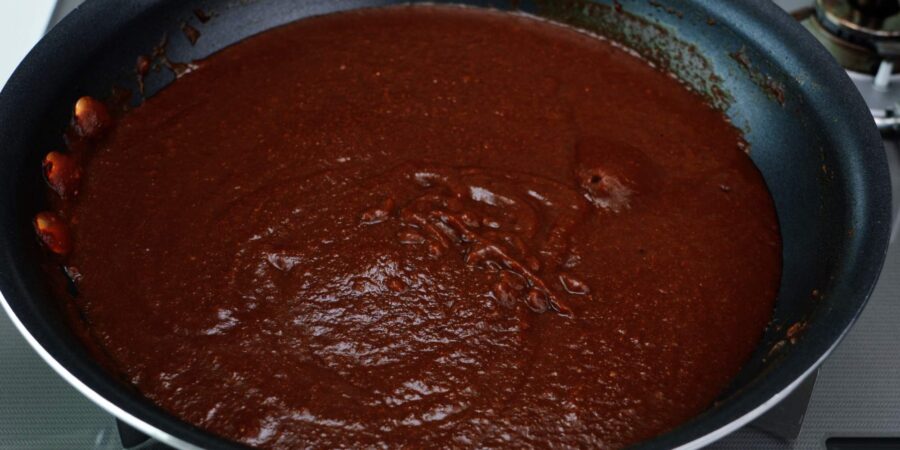 Katsu curry sauce in pan.