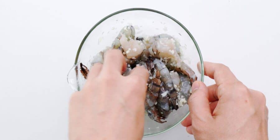 Washing the shrimp.