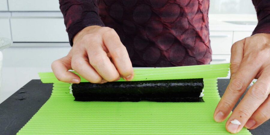 Rolling oshinko maki.